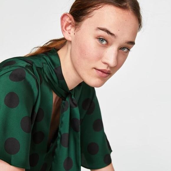 Zara Womens Blouse Size Medium Silky Polka‎ Dot Bow Necktie Green Black NEW - Picture 4 of 9